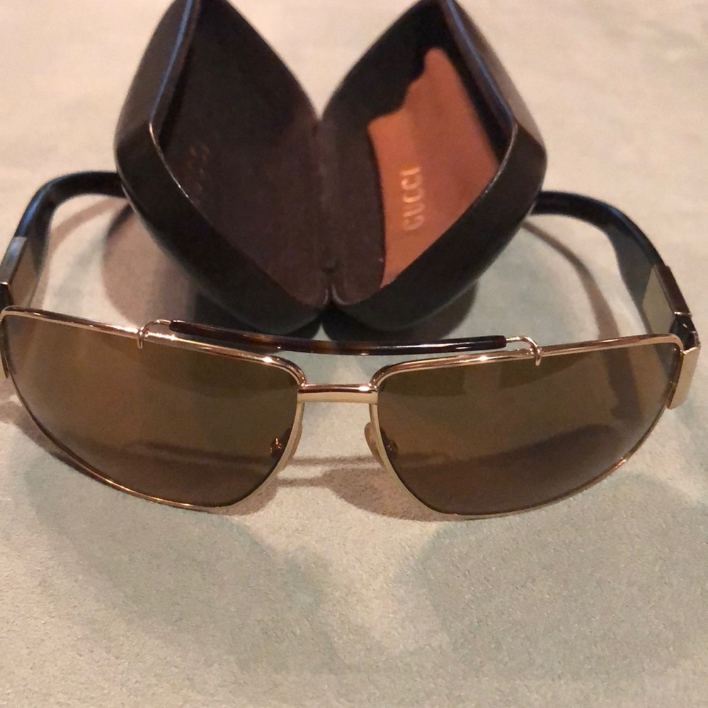 Gucci Shades
